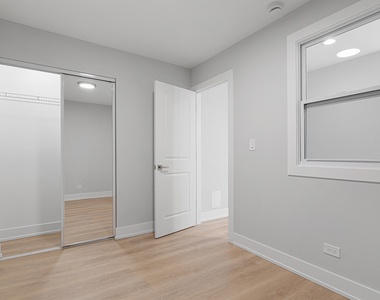 7070 N Sheridan Avenue - Photo Thumbnail 9