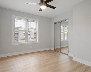 7070 N Sheridan Avenue - Photo Thumbnail 8