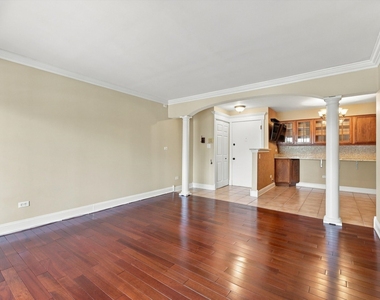 1627 N Windsor Drive - Photo Thumbnail 20