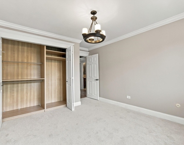 1627 N Windsor Drive - Photo Thumbnail 15