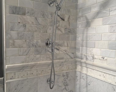 1627 N Windsor Drive - Photo Thumbnail 4