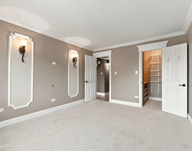 1627 N Windsor Drive - Photo Thumbnail 16
