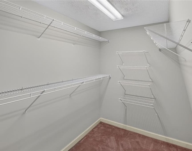 83 Russell Rd - Photo Thumbnail 33