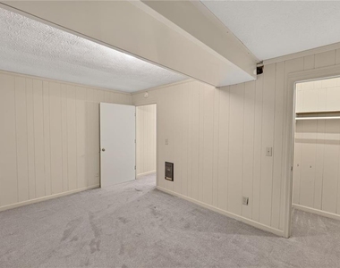 83 Russell Rd - Photo Thumbnail 26