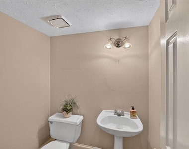 83 Russell Rd - Photo Thumbnail 36