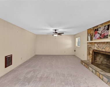 83 Russell Rd - Photo Thumbnail 15