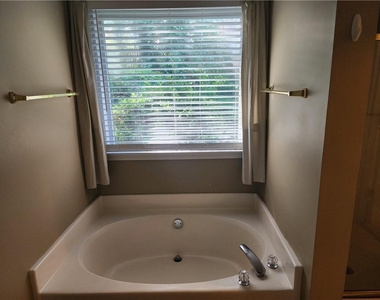 1903 Westover Lane Nw - Photo Thumbnail 20