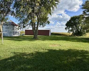 26411 250th Street - Photo Thumbnail 17