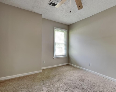 1330 Burning Bush Drive - Photo Thumbnail 13