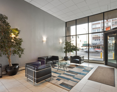 6166 N Sheridan Road - Photo Thumbnail 15