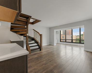 6166 N Sheridan Road - Photo Thumbnail 1