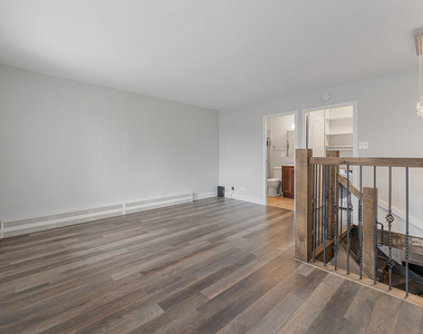 6166 N Sheridan Road - Photo Thumbnail 5