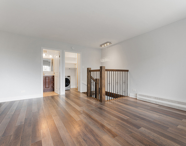 6166 N Sheridan Road - Photo Thumbnail 8
