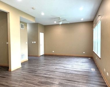 10553 Haverhill Lane - Photo Thumbnail 4