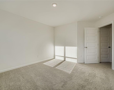 6221 Honeybell Alley - Photo Thumbnail 21