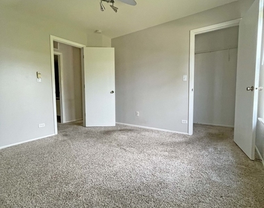 238 Green Knoll Lane - Photo Thumbnail 13