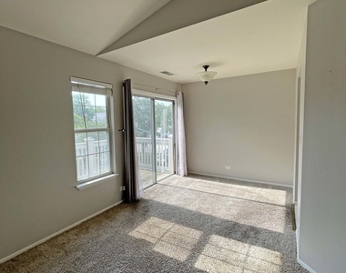 238 Green Knoll Lane - Photo Thumbnail 7