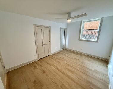 531 Hinman Avenue - Photo Thumbnail 12