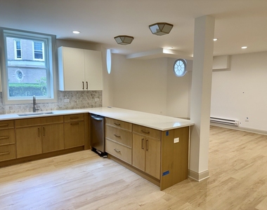 531 Hinman Avenue - Photo Thumbnail 1