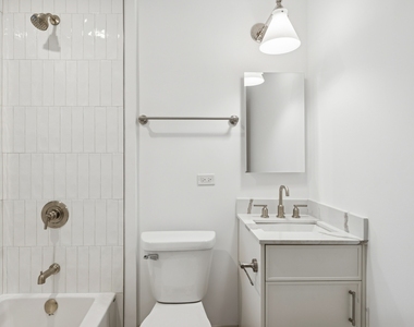 531 Hinman Avenue - Photo Thumbnail 10
