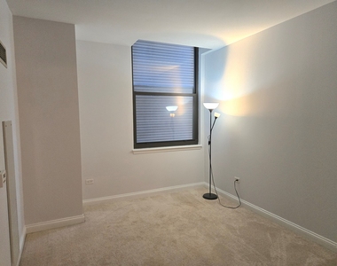 8 W Monroe Street - Photo Thumbnail 9