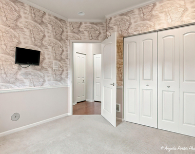 1028 Draper Road - Photo Thumbnail 18
