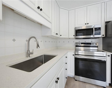 4171 Elder Lane - Photo Thumbnail 7