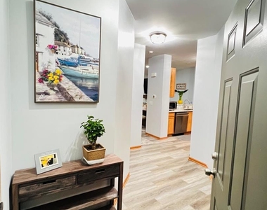 105 Neutrenton Avenue - Photo Thumbnail 1