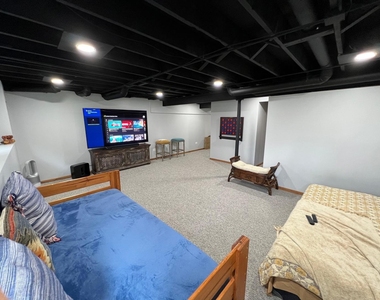 105 Neutrenton Avenue - Photo Thumbnail 20