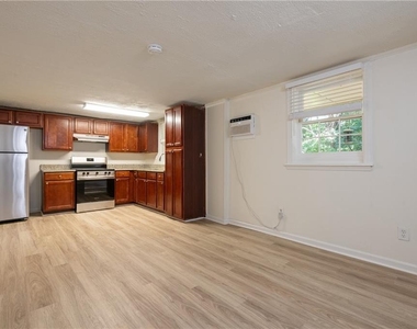 3454 Rockbridge Road - Photo Thumbnail 1