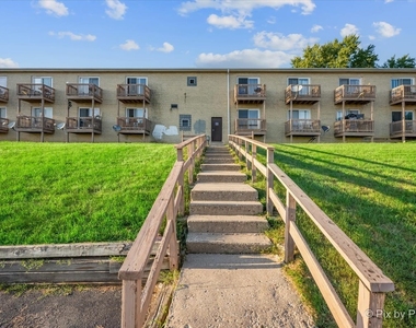 821 Bode Road - Photo Thumbnail 22
