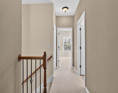 5060 Hastings Terrace - Photo Thumbnail 11