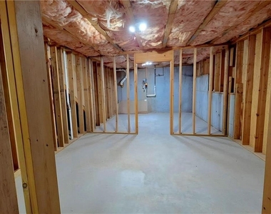 1140 Foxcroft Drive - Photo Thumbnail 44