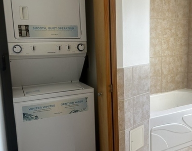 143 Callan Avenue - Photo Thumbnail 7