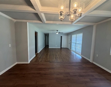 1633 Slate Road - Photo Thumbnail 5