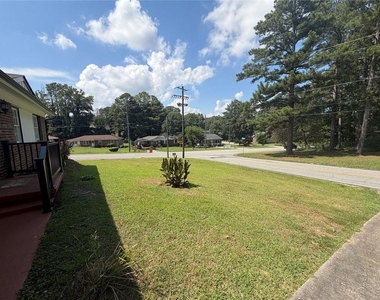 1633 Slate Road - Photo Thumbnail 1