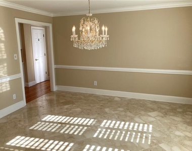 1281 Lake Washington Drive - Photo Thumbnail 31