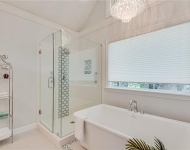 1281 Lake Washington Drive - Photo Thumbnail 20