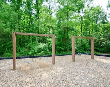 1281 Lake Washington Drive - Photo Thumbnail 30