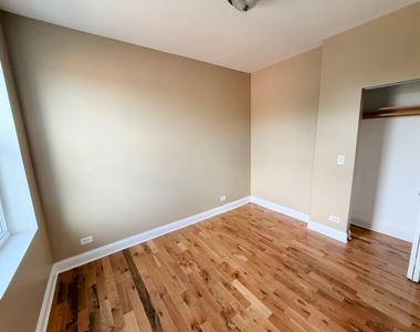 4551 N Pulaski Road - Photo Thumbnail 4