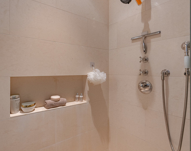 118 E Erie Street - Photo Thumbnail 43