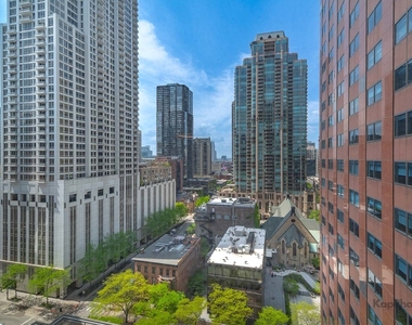 118 E Erie Street - Photo Thumbnail 28