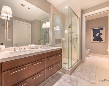 118 E Erie Street - Photo Thumbnail 42