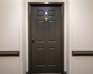 300 Johnson Ferry Road - Photo Thumbnail 10