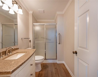 300 Johnson Ferry Road - Photo Thumbnail 34
