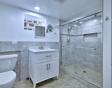4915 Jerome Avenue - Photo Thumbnail 27