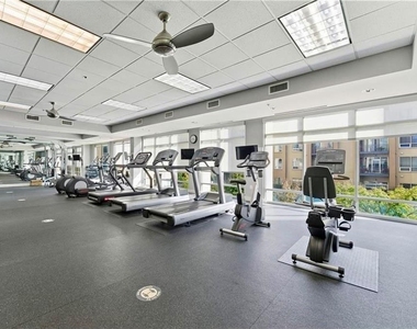 721 Taylor Court - Photo Thumbnail 37