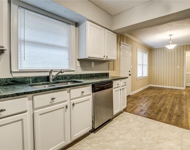 2987 Belvedere Lane - Photo Thumbnail 11