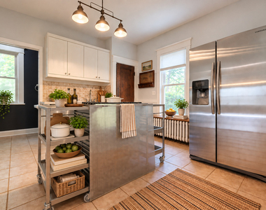 1623 Mcgovern Street - Photo Thumbnail 4