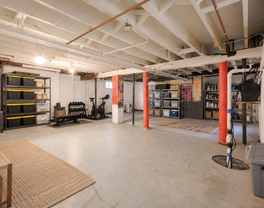 1623 Mcgovern Street - Photo Thumbnail 11